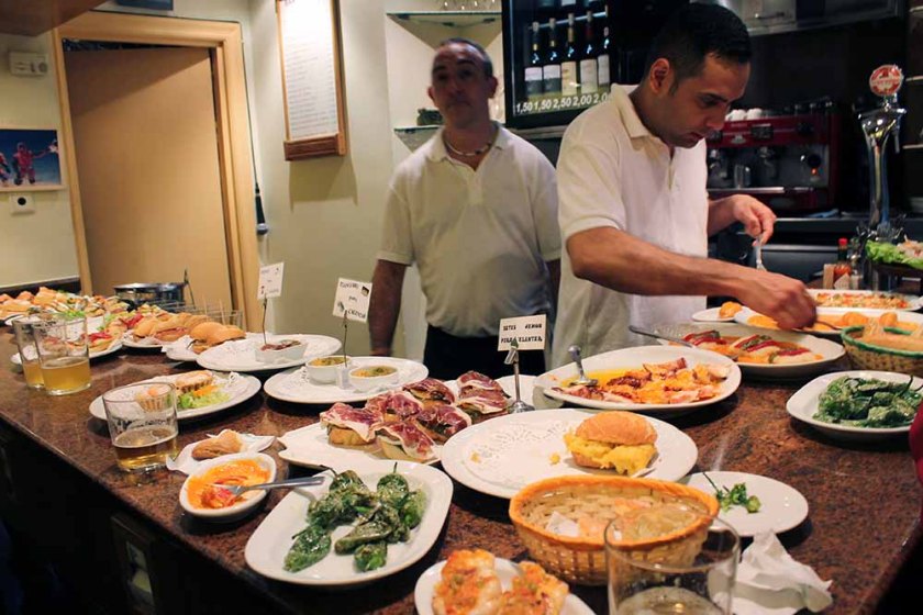 Semi-Charmefrei in unserer Lieblingsbar