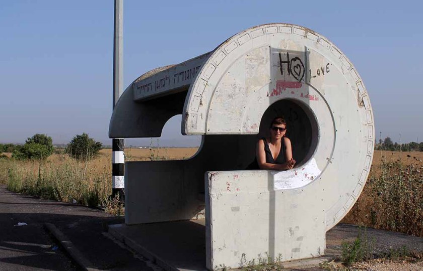 eine Bushaltestelle am Weg zu Pelter Winery