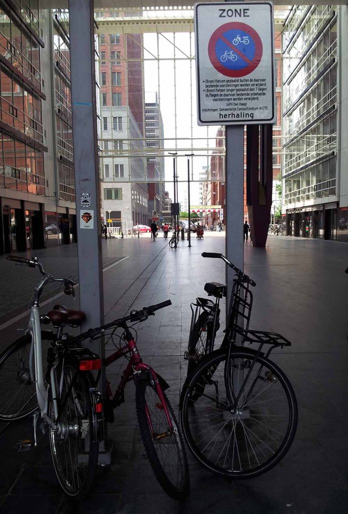 Parkverbot für Räder