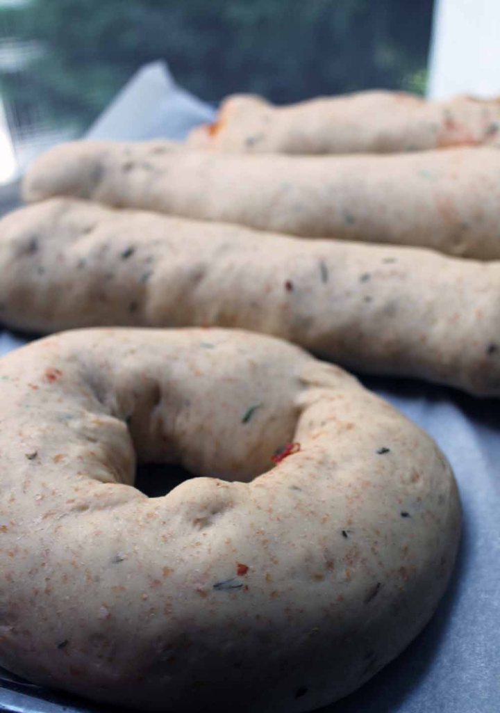 3 kg Mehl wurden für den Abend in Brot verwandelt