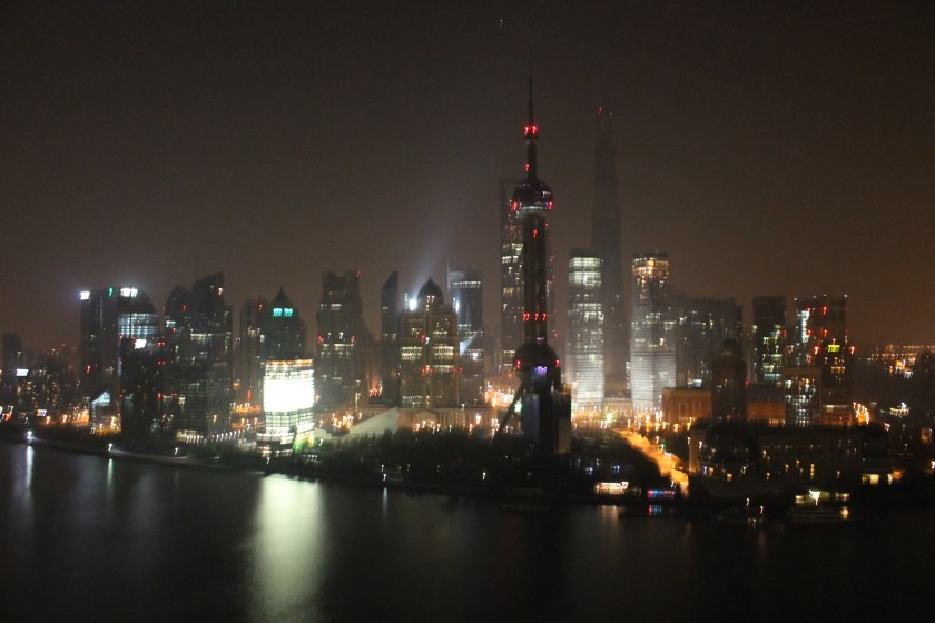 Shanghai by Night. Nicht so übel diese Ansicht.