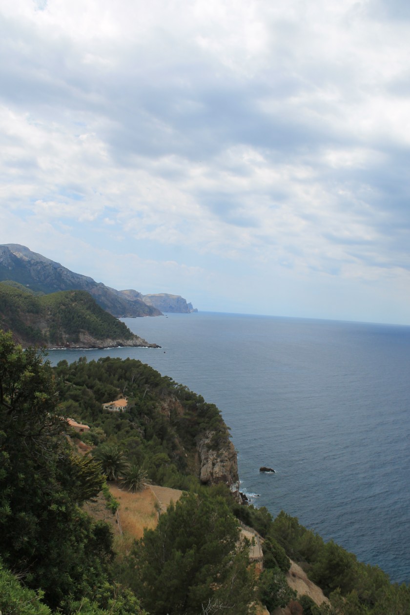 mit dem Rad entlang der Küstenstraße