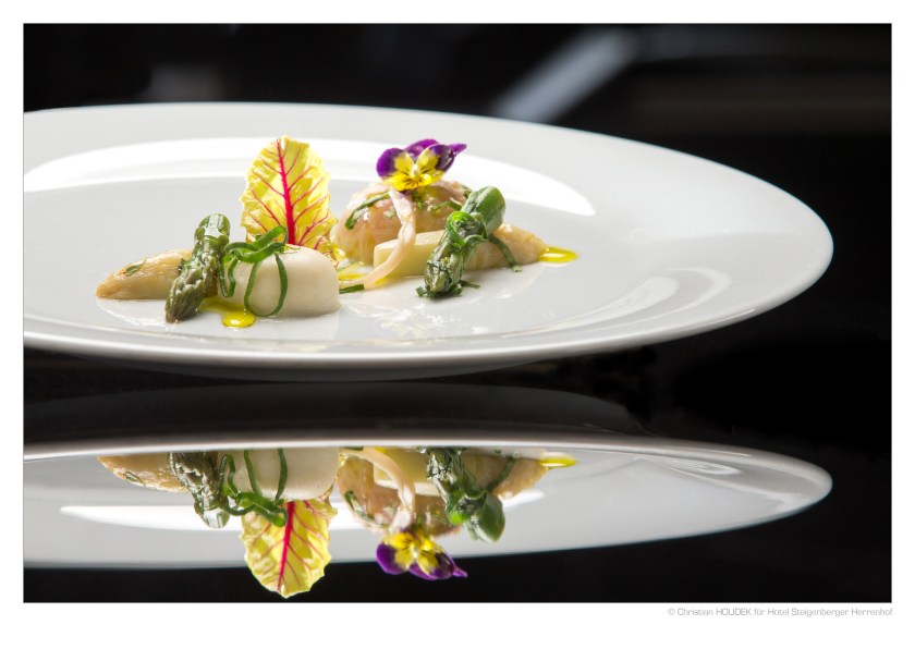 (c) Christian Houdek