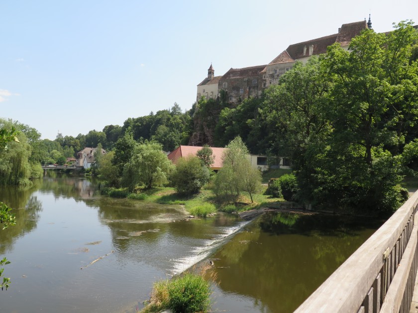unterwegs... Wasser und Burgen