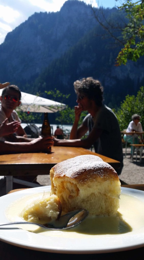 Lässt diese Buchtel irgendjemanden kalt?