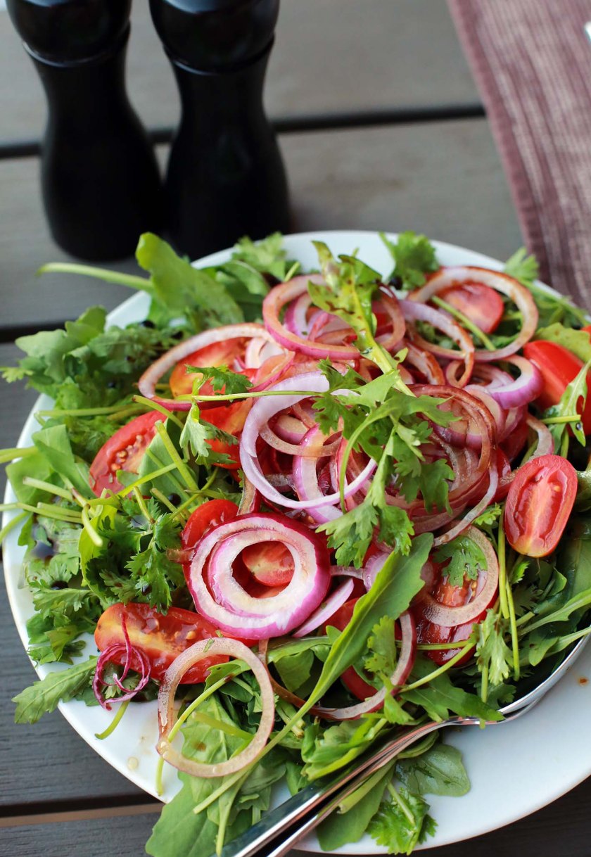 Ruccola-Koriander-Salat :-)