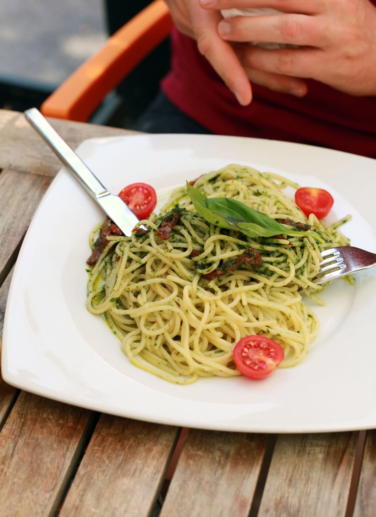 Vegane Spaghetti keine Kunst
