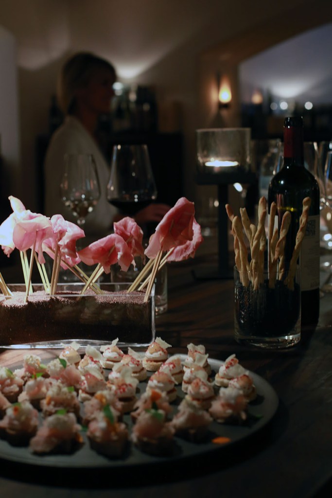 auch hier lässt es sich lange gut aushalten... im Keller des Steirerschlössls