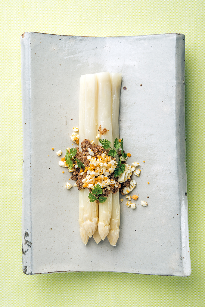 Spargel 'Polnische Art' by Martin Scharff